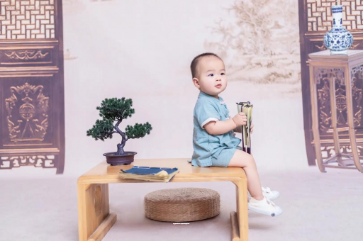 代怀包生男孩机构宝宝脑膜炎的早期症状